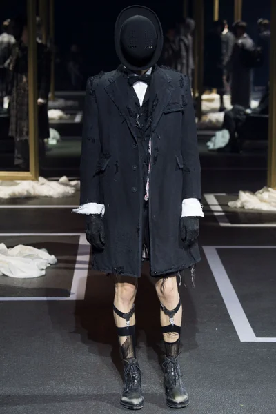 Look 35